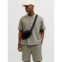 Jack & Jones Kurzarmhemd JJGLOBAL WAFFLE RESORT SHIRT SS mit Resort Kragen