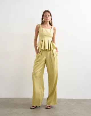 TOPSHOP - TSFATIMA SL CURVE HEM TAILORED TOP Pistachio Green - Gr. - 38