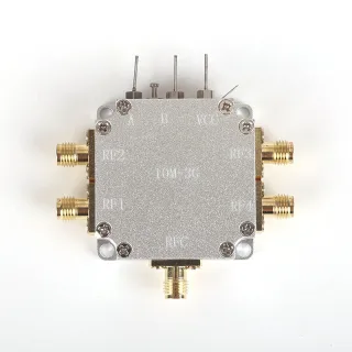 SMA 1 To 4 RF Power Divider 10MHz-3GHz 50 Ohm 1W Clock Distributor SMA Female Splitter