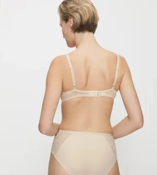 Triumph - Amourette Charm WHP01 creamy dream - Gr. - 90B
