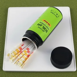 Garden Soil pH Test Kit 100 Strips 3.5-9.0 pH Range Accurate Soil Testing Indoor Outdoor Easy Lawn and Garden Maintenanc