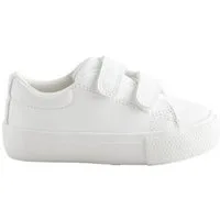Next Derber Sportschuh mit Klettverschluss Sneaker (1-tlg)