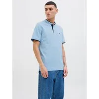 Jack & Jones Kurzarmshirt PAULOS MAO POLO mit kontrastfarbiger Kante am schmalen Stehkragen und am Ärmelsaum