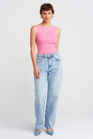 Hochtaillierte Straight-Leg Mom Jeans