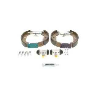 Bosch Bremsbacken hinten Fiat Punto 188 0204114617