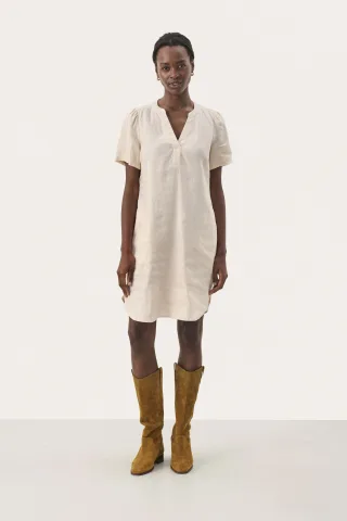 Kleid Gerade Passform offwhite