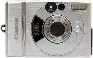Canon Digital IXUS 300 [2.1MP 3 fach Opt. Zoom] silber