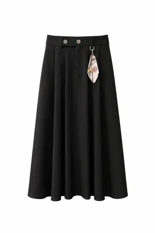 Hochtaillierter A-Linien Midi-Rock mit Accessoires
