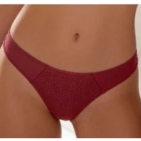 s.Oliver String Fabienne aus feiner, graphischer Spitze