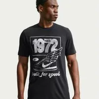 Nike Laufshirt Nike Men's Dri-FIT T-Shirt mit Dri-FIT-Technologie, aus Baumwolle und Polyester, sportlicher Stil