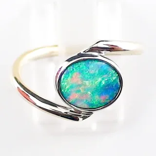 Eleganter 585 Bicolor Gold Ring mit GEM Class 0,79 ct. Black Crystal Opal