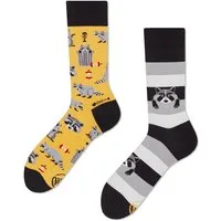 Many Mornings Freizeitsocken Many Mornings Socken Raccoon Bandit (1 Paar, 1-Paar, 1 Paar) immer ein dismatching Paar