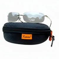 Rennec Sonnenbrille Schmal Rechteckig Klein Damen Herren Brille mit Hardcase (Leichtes Edelstahl Gestell mit Federscharniere) Gläser UV400 Getönt oder Verspiegelt