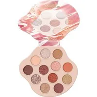 Essence Lidschatten-Palette DISNEY THE LITTLE MERMAID EYESHADOW PALETTE, Limited-Edition Design mit geprägten Details