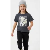 Converse T-Shirt CNVG SNEAKER GFX BF TEE Kurzarm-Design, aus Baumwolle und Polyester, mit Rundhalsausschnitt