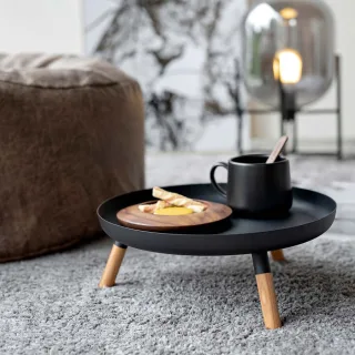 Yamazaki Beistelltisch flach rund 32x13cm Metall Holz schwarz. Ein vielseitiges Allroundtalent als kompakte Ablage oder Dekoschale für Ihr Zuhause.