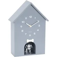 Karlsson Uhr Kuckucksuhr Dog House mit Hund Grau