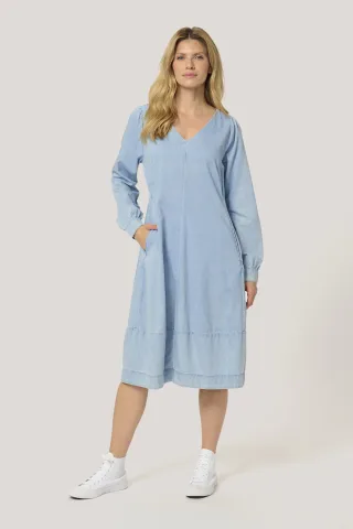 Kleid im legeren Schnitt blue