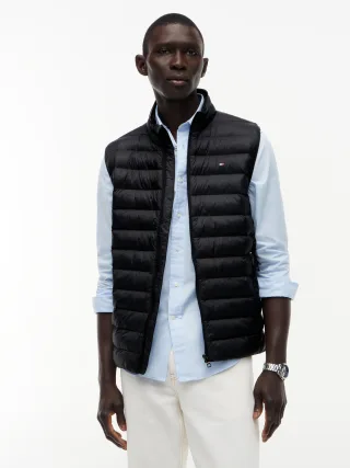 CORE PACKABLE RECYCLED VEST Black - Gr. - XXL