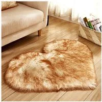 BTTO TEPP Hochflor-Teppich Fellteppich,Herz Teppich, Faux Lammfell Schaffell Weicher Teppich, Herzform 30*40cm, Weich und Flauschig,Herzform 30*40cm/40*50cm/70*90cm