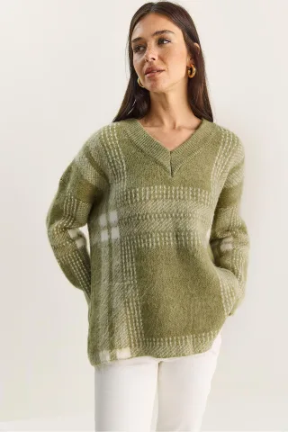 Karierter V-Ausschnitt Langarmstrickpullover