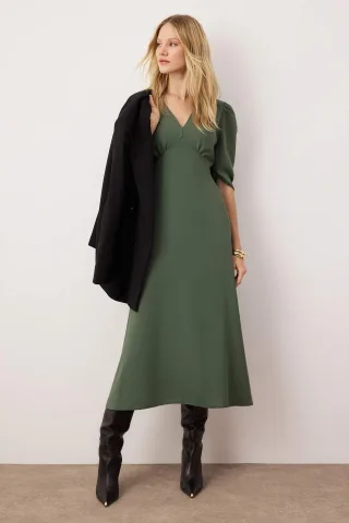 Unifarbenes Damen-Midikleid mit Dreiviertelärmeln, lässigem Skater-Stil