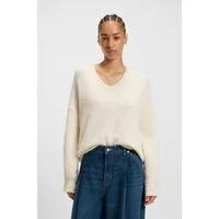 BOSS ORANGE Strickpullover Fondyssa Premium Damenmode im Relaxed Fit, V-Ausschnitt