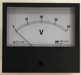 ELMAG Voltmeter 0-40 V 95x85mm - 9505357