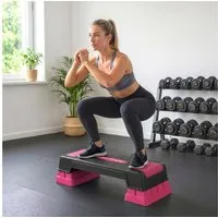 SPORTNOW Stepper mit 3 Stufen (12/17,5/22,5 cm), Anti-Rutsch-Matte (Step Bench, 2-tlg., Aerobic Stepper), für Zuhause Fitnessstudio Büro Schwarz+Rosa