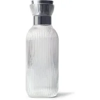 MAMEIDO Wasserkaraffe, aus mundgeblasenem Kristallglas mit edlem Ausgießer in 1 l und 1,5 l