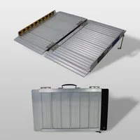TRUTZHOLM Auffahrrampe Rollstuhlrampe klappbar 61cm Traglast 272 kg Alu grau geriffelt Rampe (Stück, 1-St), Geriffelt