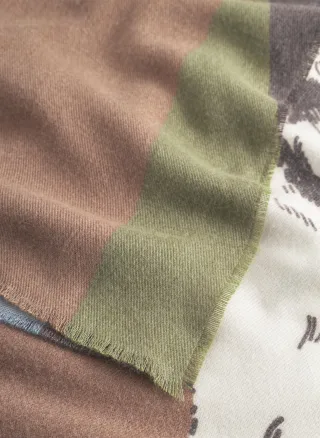 kaschmirweicher Schal mit gezeichnetem Hundeprint blau