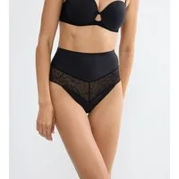 Triumph Slip Comfort Contour Highwaist String flache formende Spitze