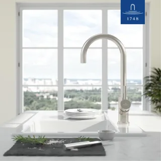 Villeroy und Boch Umbrella Küchenarmatur 925300LC 16 l/min, flexible Anschlussschläuche, edelstahl massiv