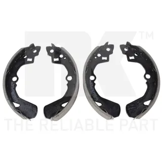 NK Bremsbackensatz hinten Daihatsu Rover Subaru Suzuki