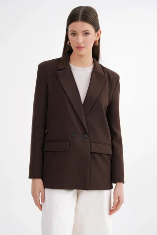 Langärmliger, knöpfbarer Blazer