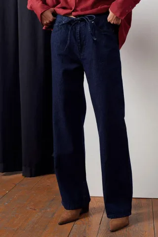 Damen Mid-Waist Straight-Leg Jeans