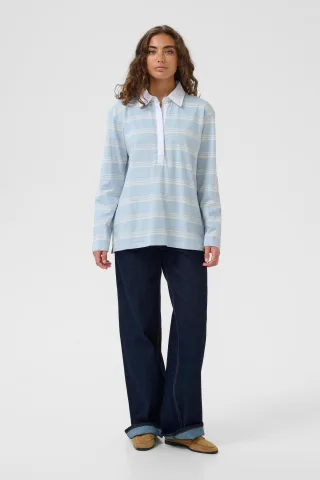 Blau
