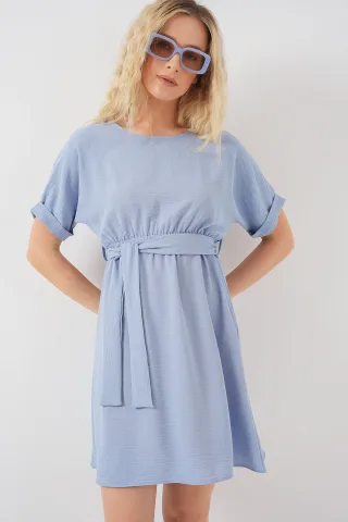 Mini-Kleid mit Schleifenbindeband