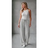 Worldclassca Stoffhose Worldclassca Crinkle-Hose Stoffhose Plissierte Weite Sommerhose Neue Kollektion - Stilvolle und gemütliche Sommer Mode für Damen