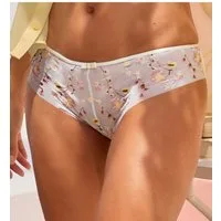 LASCANA Panty mit hübscher Blütenstickereispitze in transparenter Optik