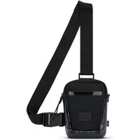 Johnny Urban Umhängetasche Lex Front Pack Brusttasche, Sling Bag, Kleine Handytasche in Lack-Optik, Wasserabweisend