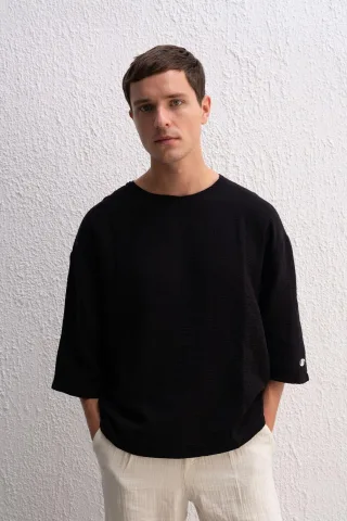 Schwarz