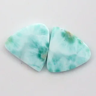 7,02 + 6,45 ct. Larimar Edelstein Pärchen für Ohrstecker / Ohrhänger