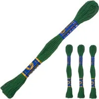 maDDma 3 Docken Stickgarn / Sticktwist Stickgarn, 8 m, 6692 Waldgrün