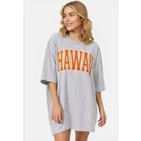 Worldclassca T-Shirt Worldclassca Oversized Print HAWAII T-Shirt Lang Sommer Tee Oberteil Neue Kollektion - Stilvolle und gemütliche Streetwear Mode für Damen
