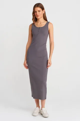 Rippengestricktes Midi Bodycon-Kleid mit Knöpfen