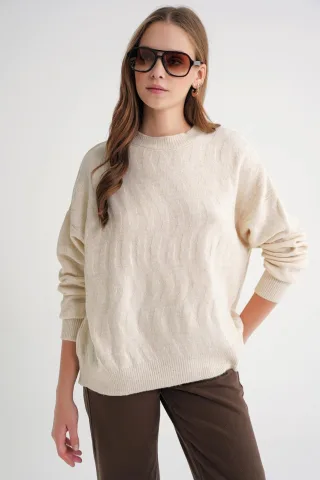 Ribbed Knitwear Pullover mit Haargflechtmuster
