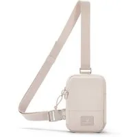 Johnny Urban Umhängetasche Arthur Front Pack Brusttasche, Sling Bag, Kleine Tasche für Freizeit, Reise, Festival, Wasserabweisend