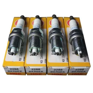 4  NGK Z?ndkerzen BKR6EK BMW Citroen Dacia Opel Peugeot Renault